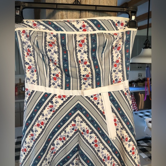 Adorable retro style fit and flair size 5 - Picture 10 of 11